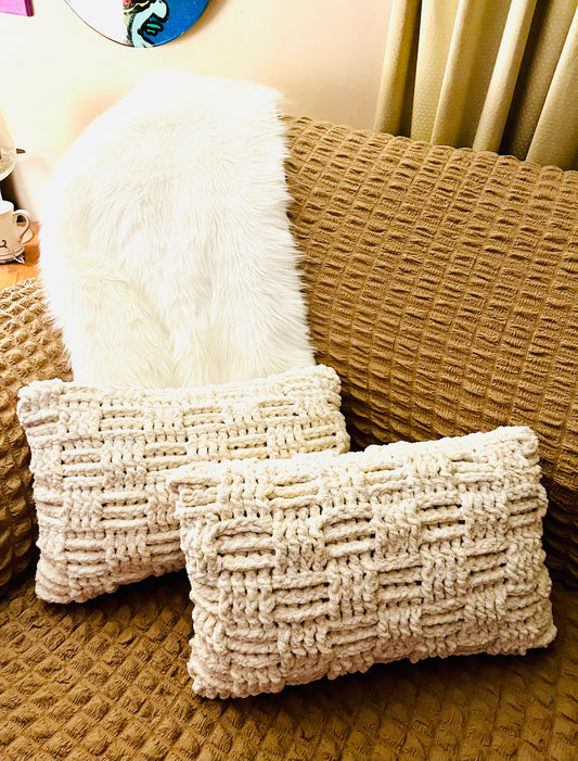 Chunky Textured Pillow